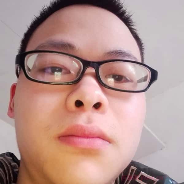 湖南28岁单身帅哥真诚找对象-凉山征婚网