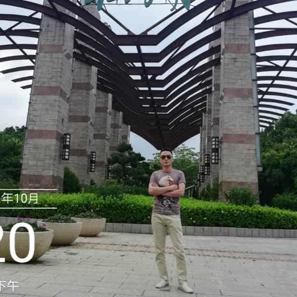40岁岁四川单身帅哥 - 凉山吉缘网