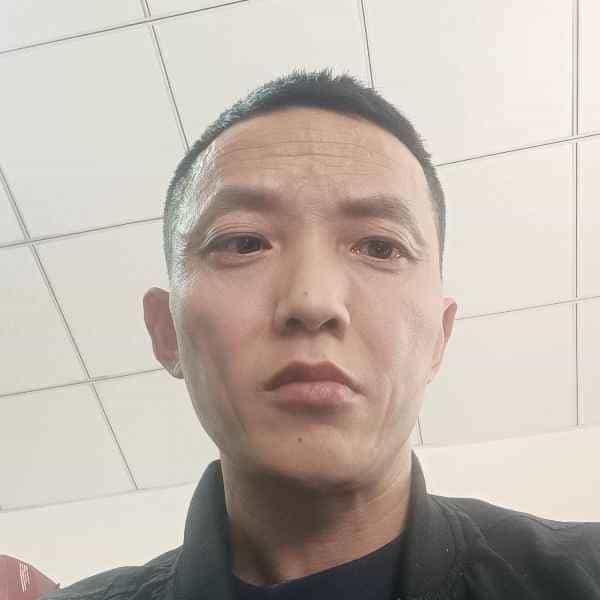 40岁岁四川单身帅哥 - 凉山吉缘网
