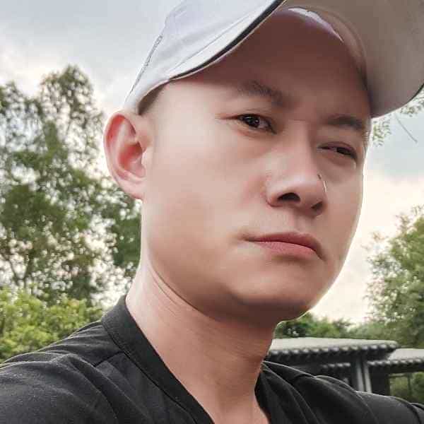 41岁岁湖南单身帅哥 - 凉山吉缘网