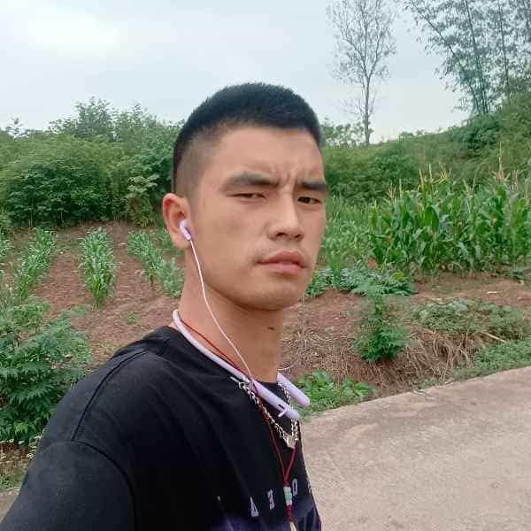 35岁岁四川单身帅哥 - 凉山吉缘网