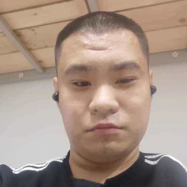 25岁岁山东单身帅哥 - 凉山吉缘网