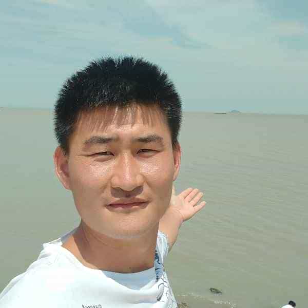 32岁岁山东单身帅哥 - 凉山吉缘网