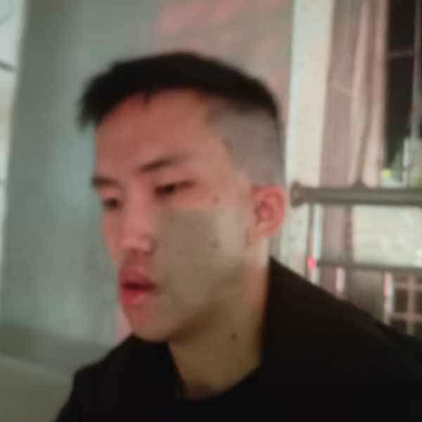 24岁岁广东单身帅哥 - 凉山吉缘网