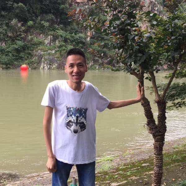40岁岁湖北单身帅哥 - 凉山吉缘网