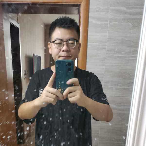 35岁岁陕西单身帅哥 - 凉山吉缘网