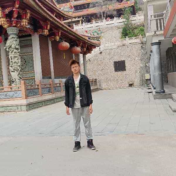 28岁岁江西单身帅哥 - 凉山吉缘网