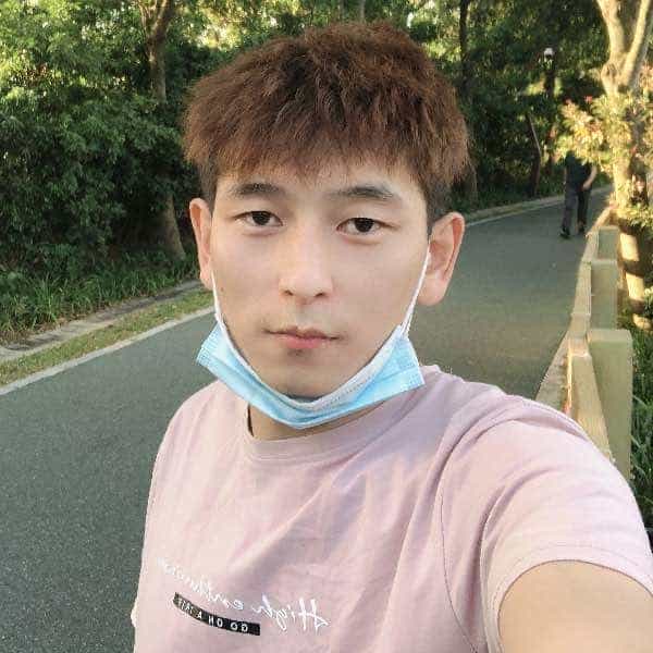 34岁岁湖北单身帅哥 - 凉山吉缘网