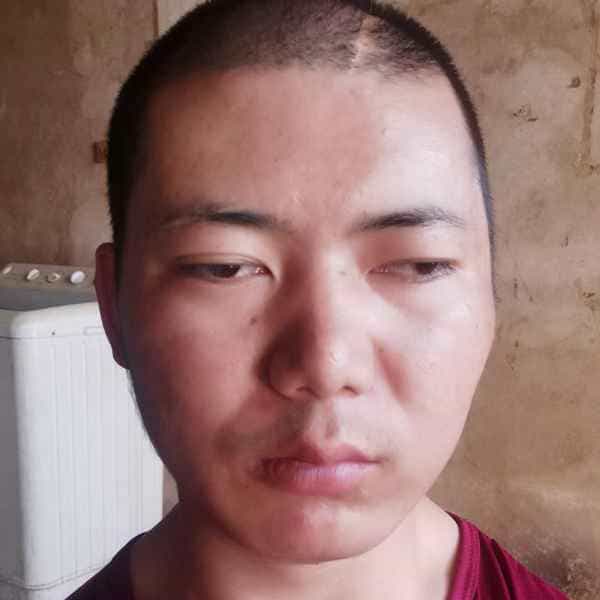 35岁岁云南单身帅哥 - 凉山吉缘网