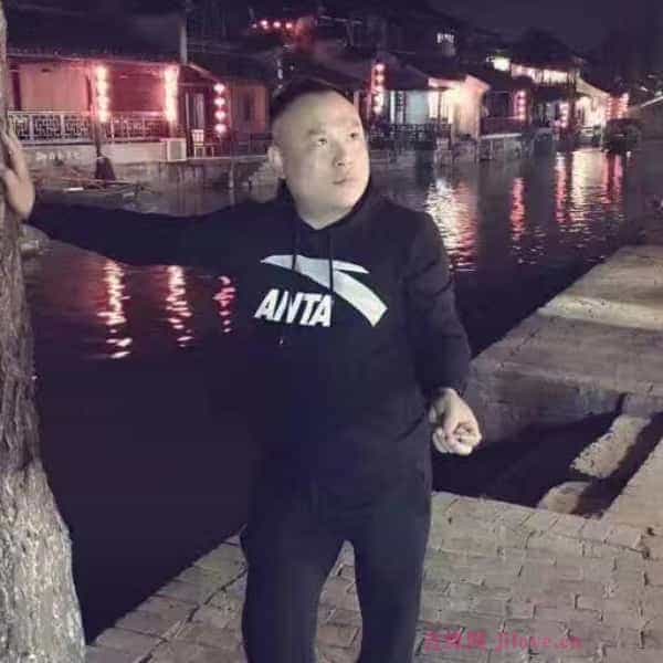 39岁岁山西单身帅哥 - 凉山吉缘网