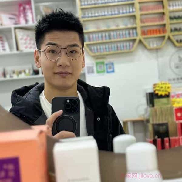 29岁岁陕西单身帅哥 - 凉山吉缘网