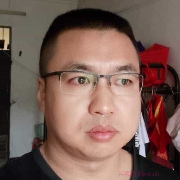 38岁岁湖南单身帅哥 - 凉山吉缘网