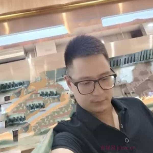 39岁岁湖北单身帅哥 - 凉山吉缘网