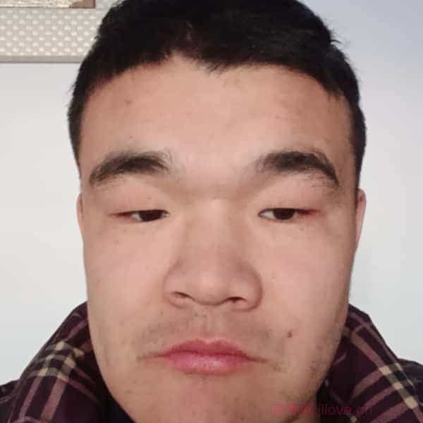 39岁岁山西单身帅哥 - 凉山吉缘网